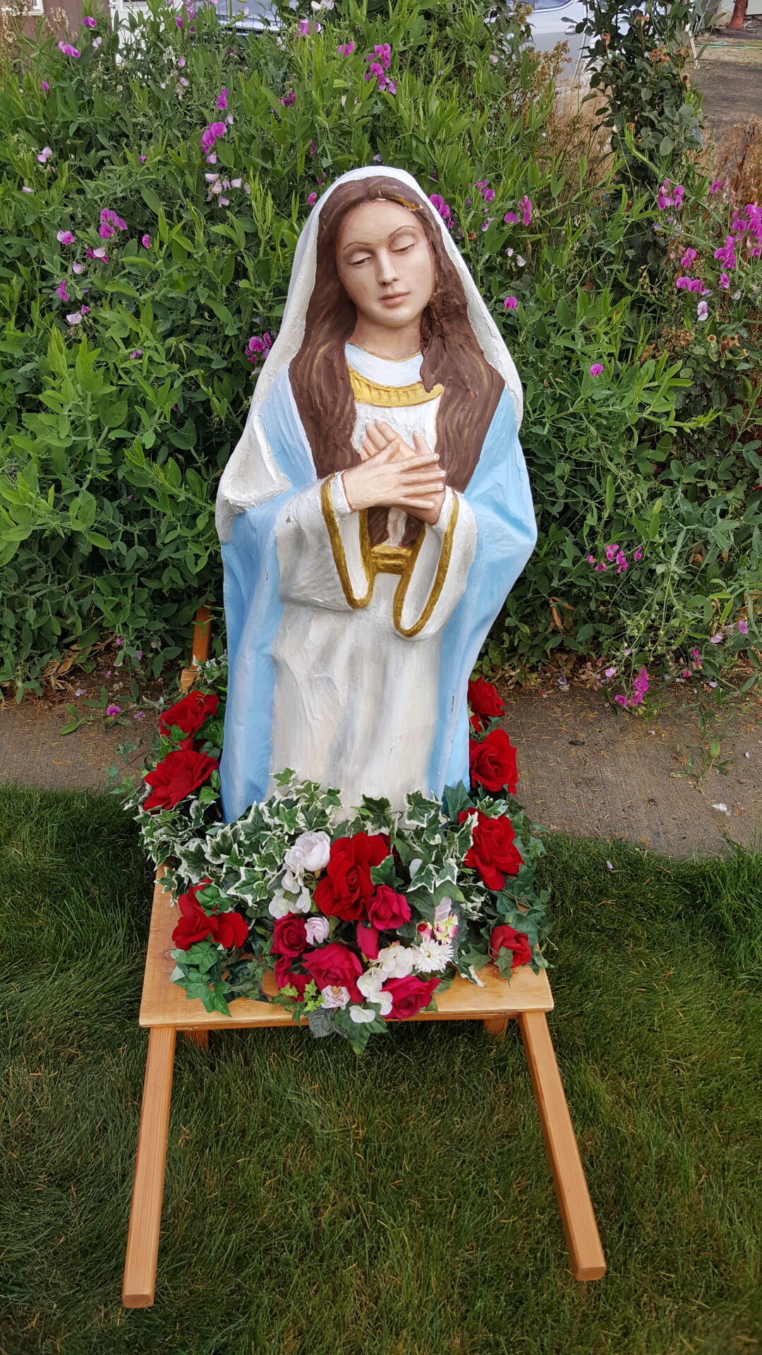 Statue of Mary photo